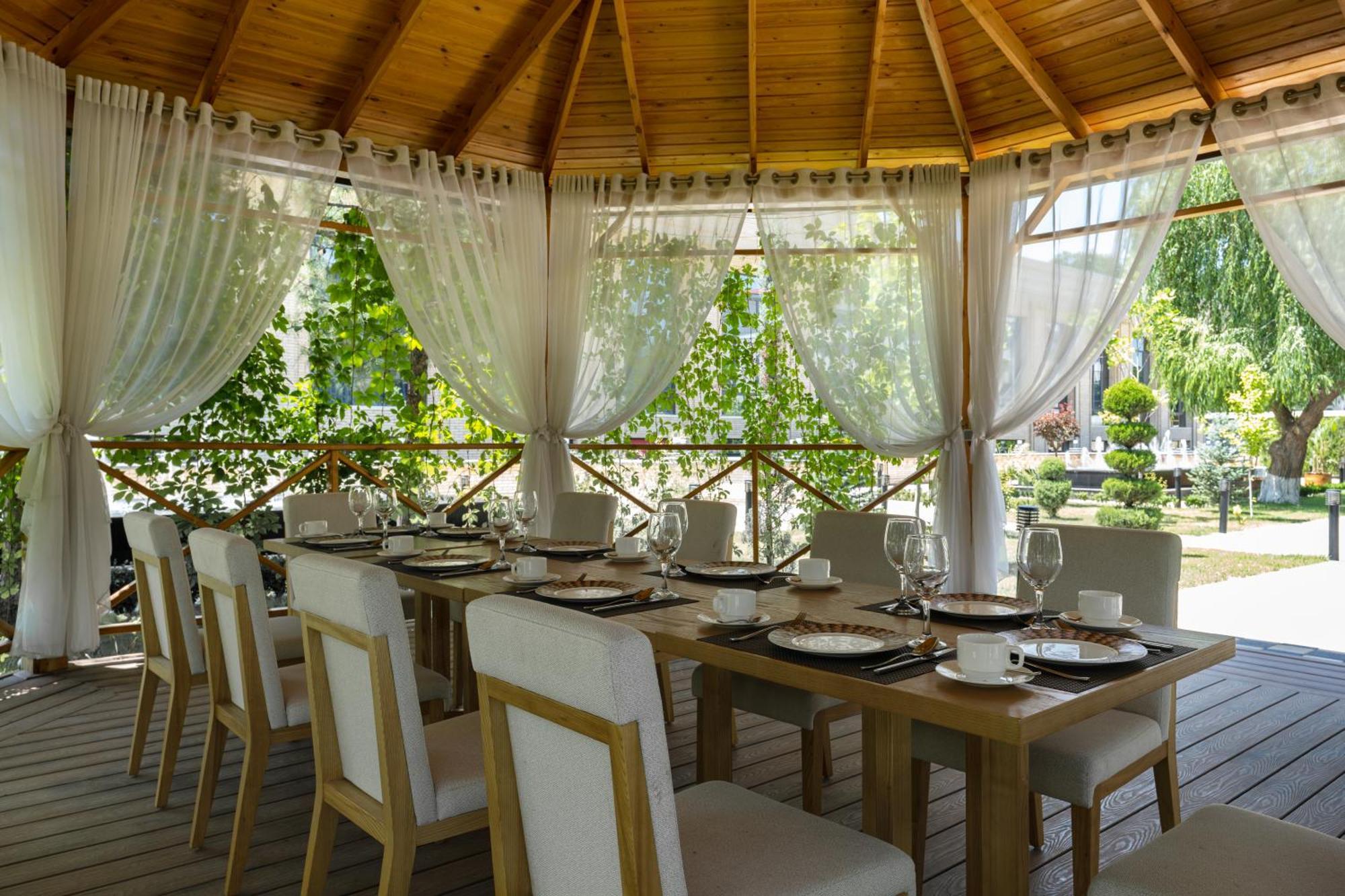 Moevenpick ซามาร์คันด์ ภายนอก รูปภาพ